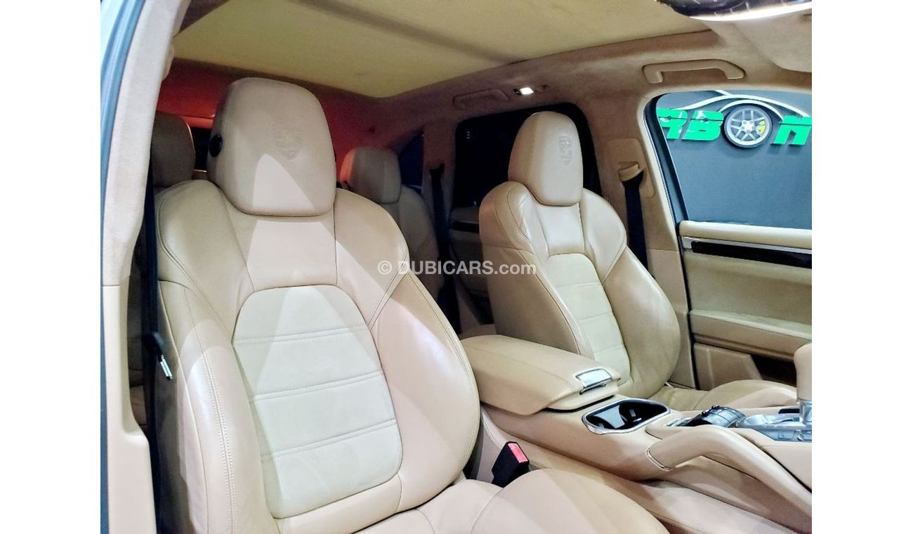 Porsche Cayenne GTS - 2013 - GCC - ONE YEAR WARRANTY - ( 2,290 AED PER MONTH/ 3YRS )