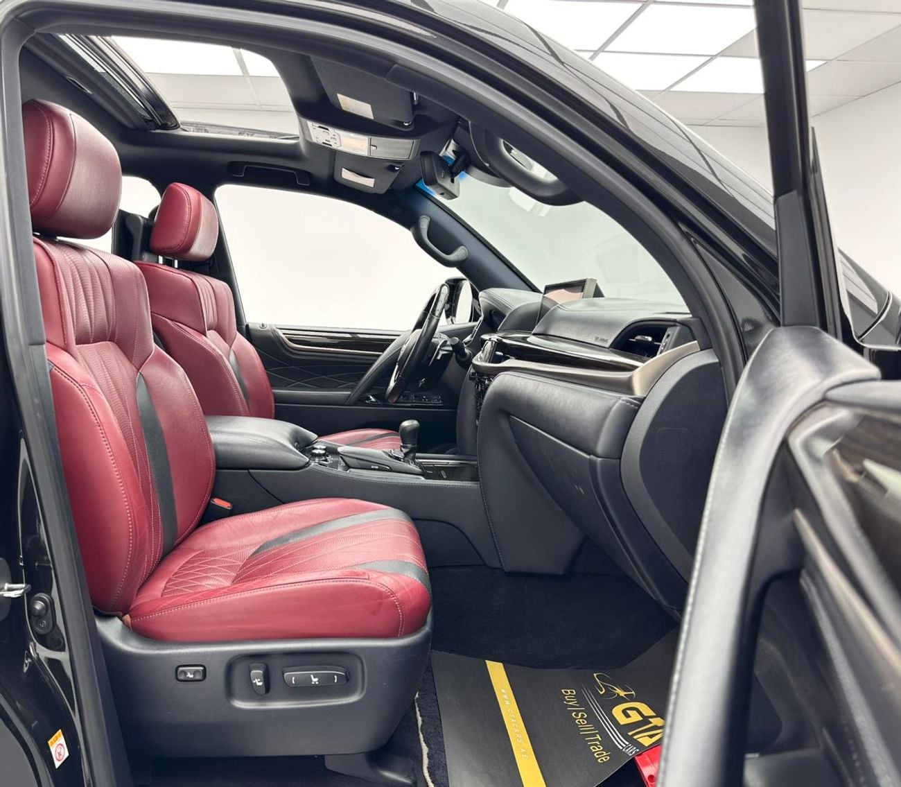 لكزس LX 570 2019 Lexus LX 570 Black Edition, 1 Year Warranty Unlimited Km, Lexus Full Service History, GCC