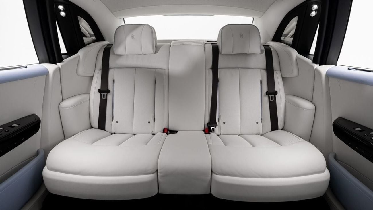 رولز رويس فانتوم - 2026 - GCC - Under Warranty and Service Contract