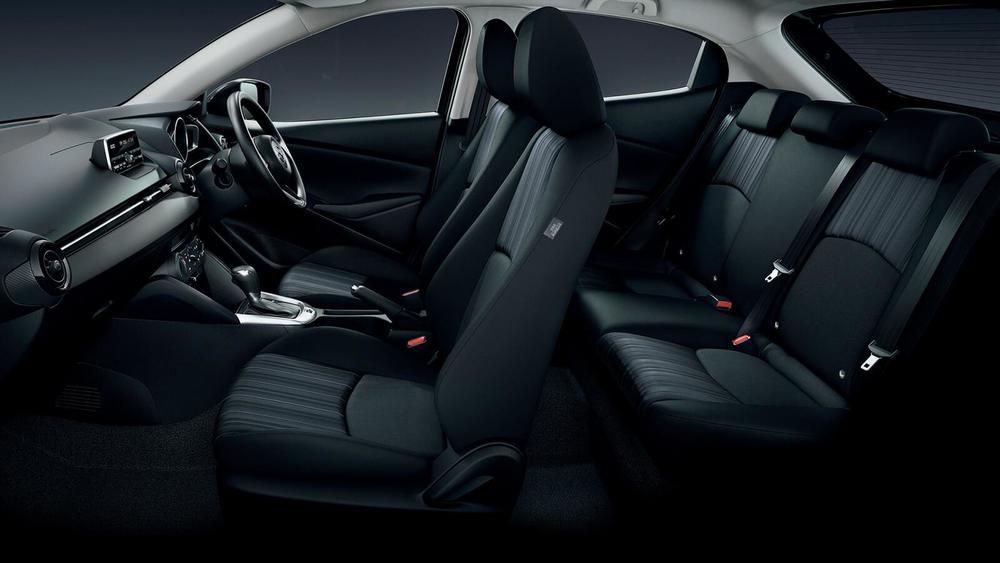 Mazda Demio interior - Seats