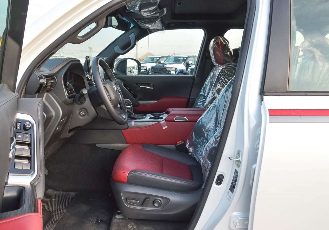 Toyota Land Cruiser Toyota LC300 GR-S 3.3 Diesel 2024 Full with Radar GCC