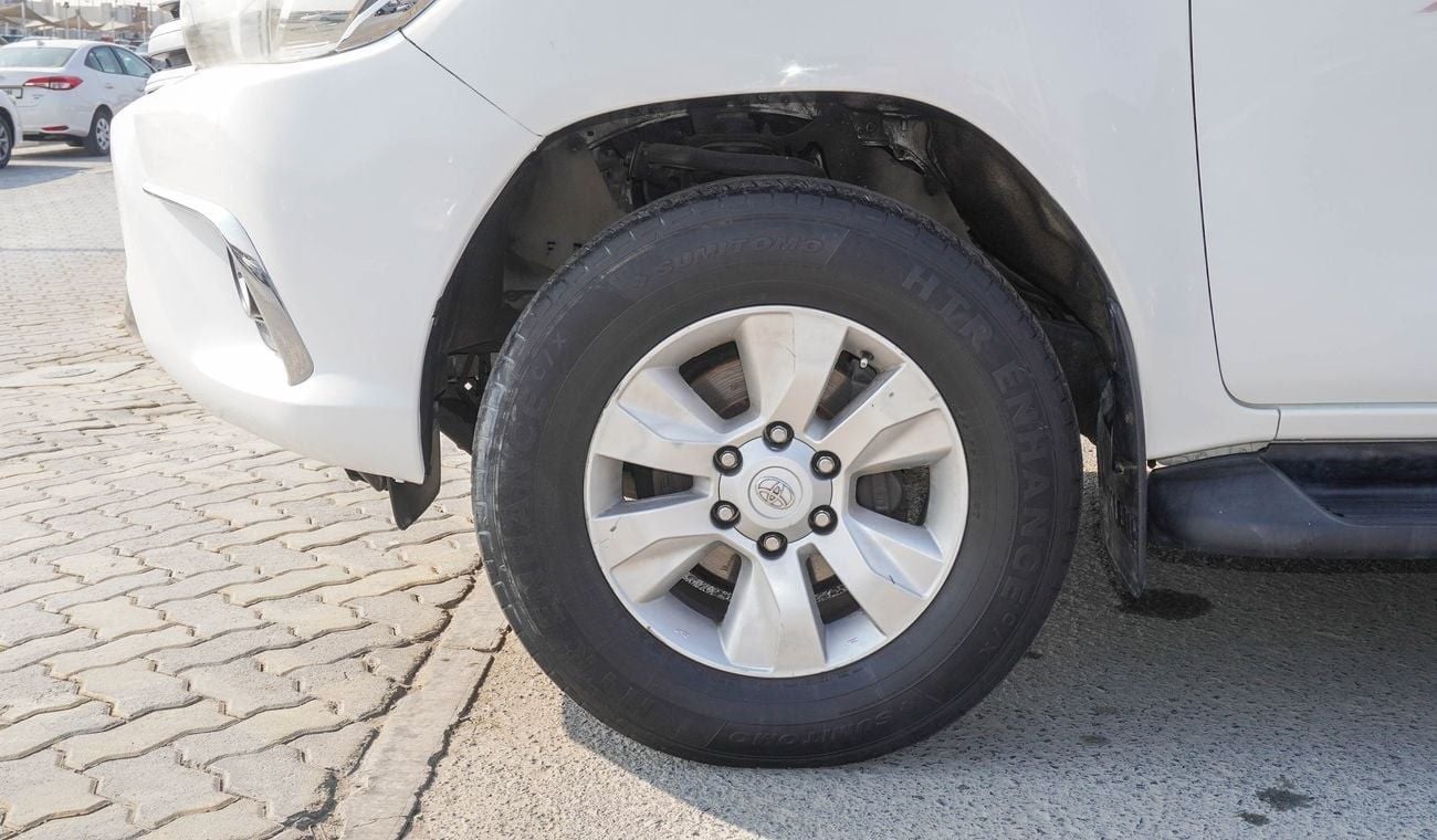 Toyota Hilux GLX 2.7L Double Cab Utility A/T