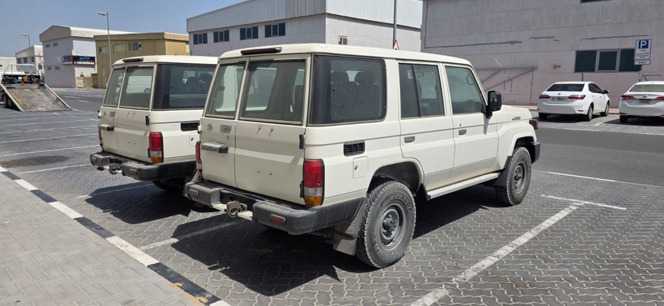 تويوتا لاند كروزر 70 4.2 DIESEL