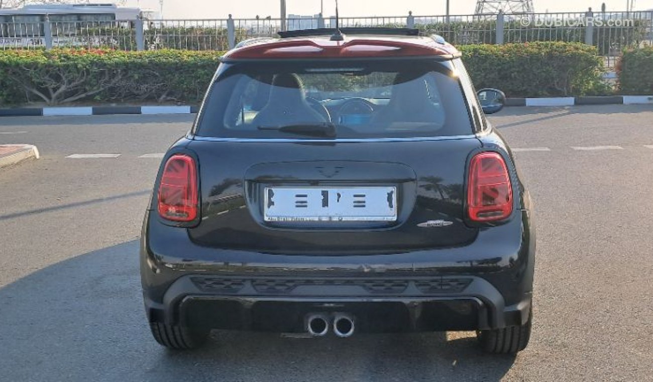 Mini John Cooper Works JOHN COOPER WORKS BRAND NEW ORGINAL 2024 GCC FREE SERVICES 60000 KM + WARRANTY 2-11-2026 AGMC +FULL