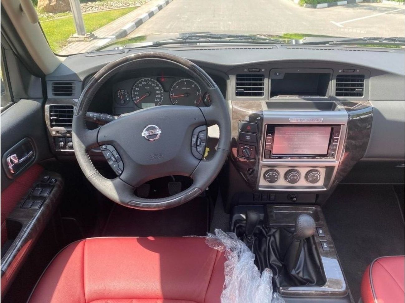 Nissan Patrol Super Safari GCC SPEC UNDER WARRANTY