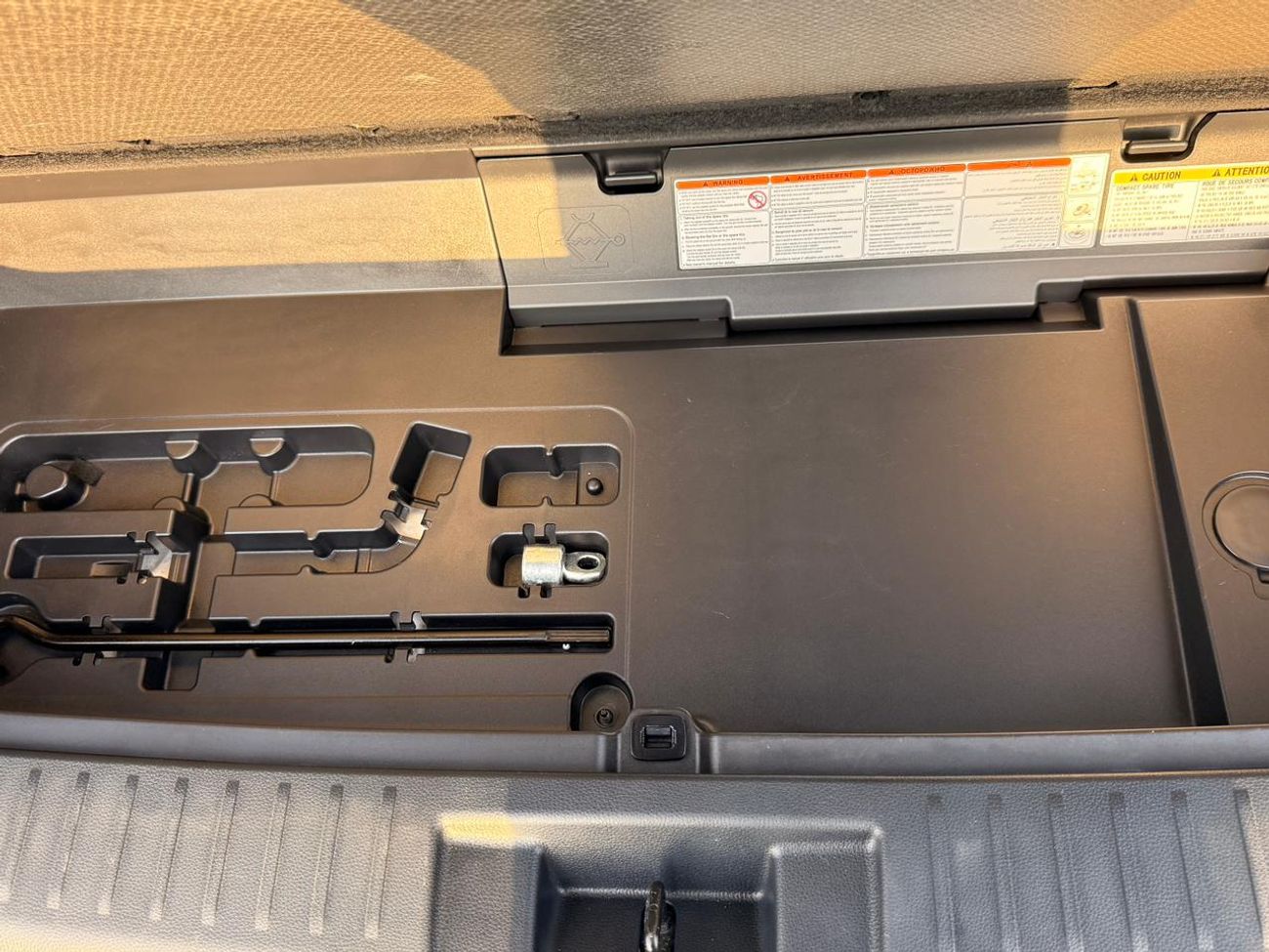 Toyota Highlander XLE 3.6 L Full Option