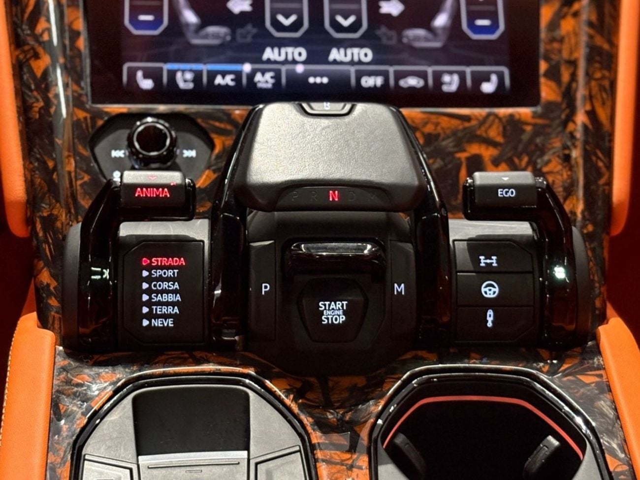 Lamborghini Urus STD AED 12,780 P.M | 0% DOWN PAYMENT | LAMBORGHINI URUS MANSORY VENATUS EVO S P900 | 4.0L TWIN-TURBO
