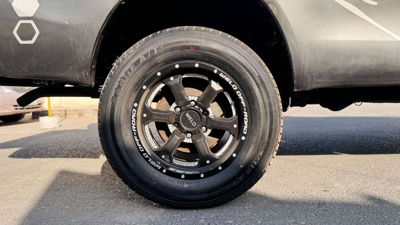 Toyota Hilux SINGLE CABIN | BULL BAR | MANUAL TRANSMISSION | 2.8L DIESEL ENGINE | 2022