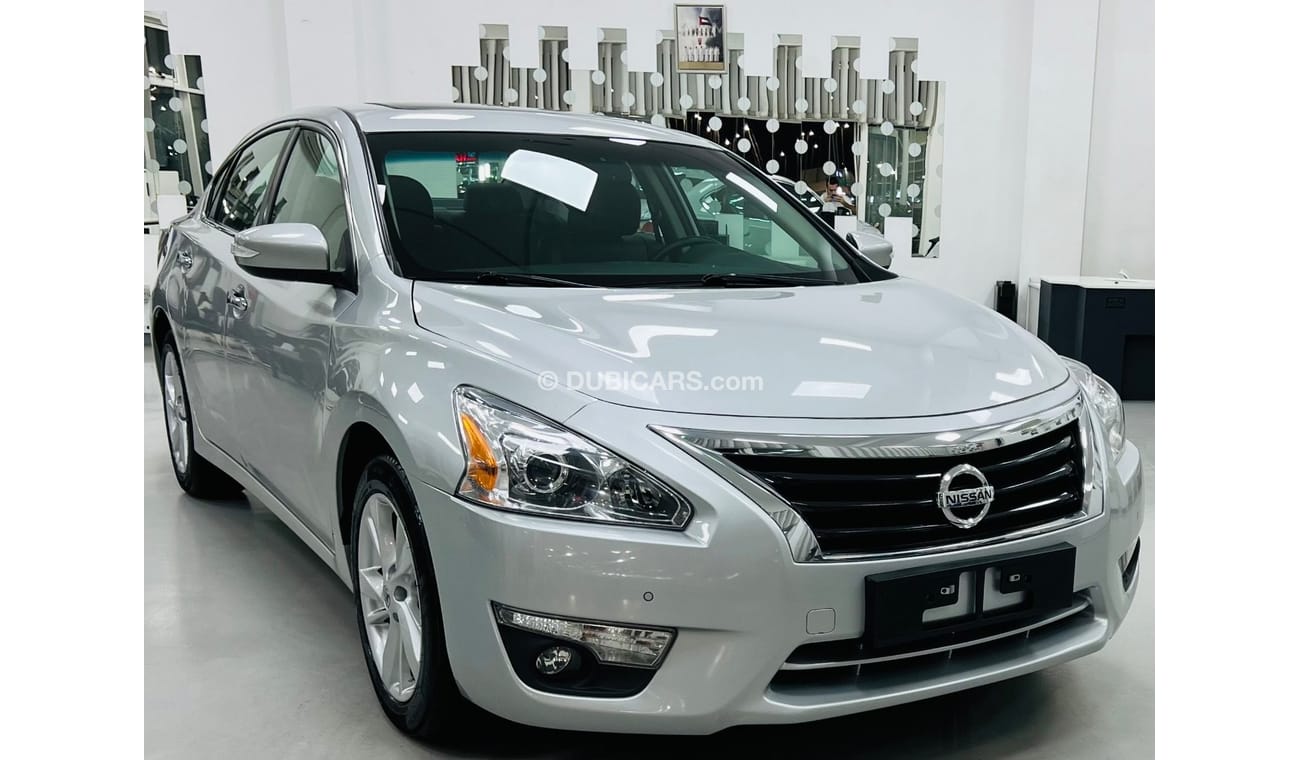 Nissan Altima GCC .. FSH .. Original Paint .. Top Range .. SL .