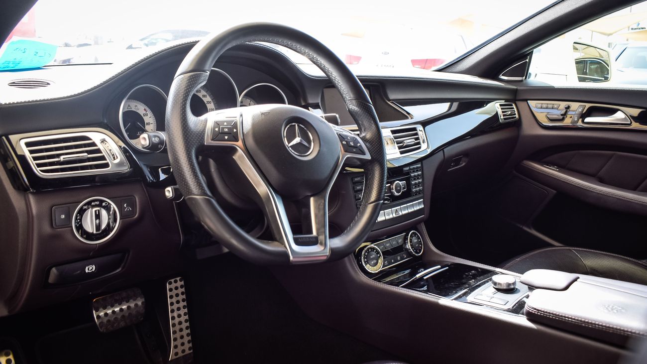 Mercedes-Benz CLS 500