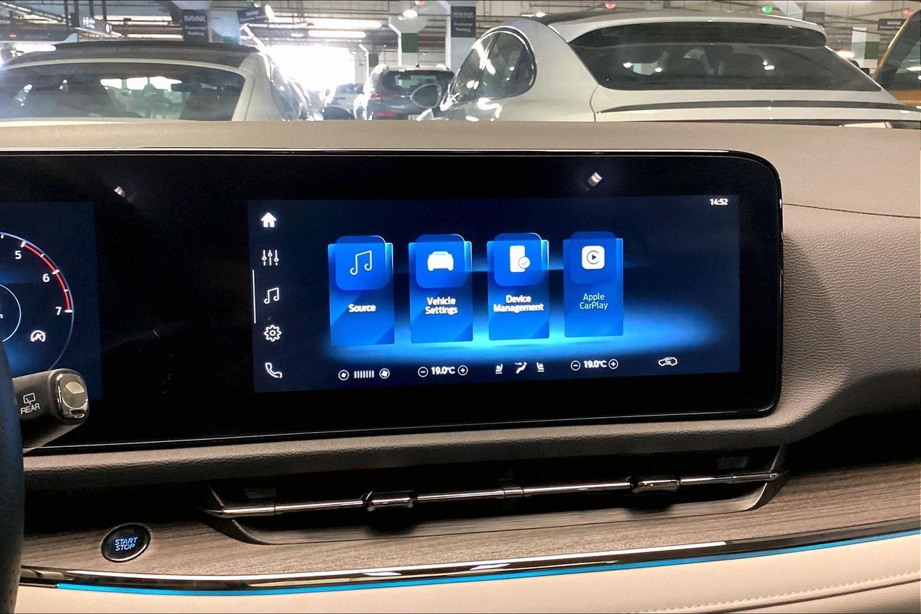 فورد تيريتوري Titanium | شامل الضمان | 0 ﺪﻔﻋﺓ ﺃﻮﻟﻯ