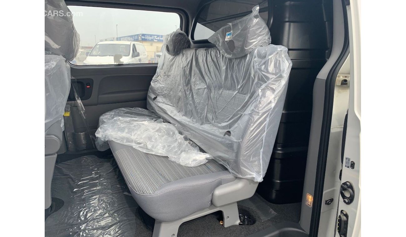 هيونداي H-1 H1 Cargo Van With 5 Seats Manual