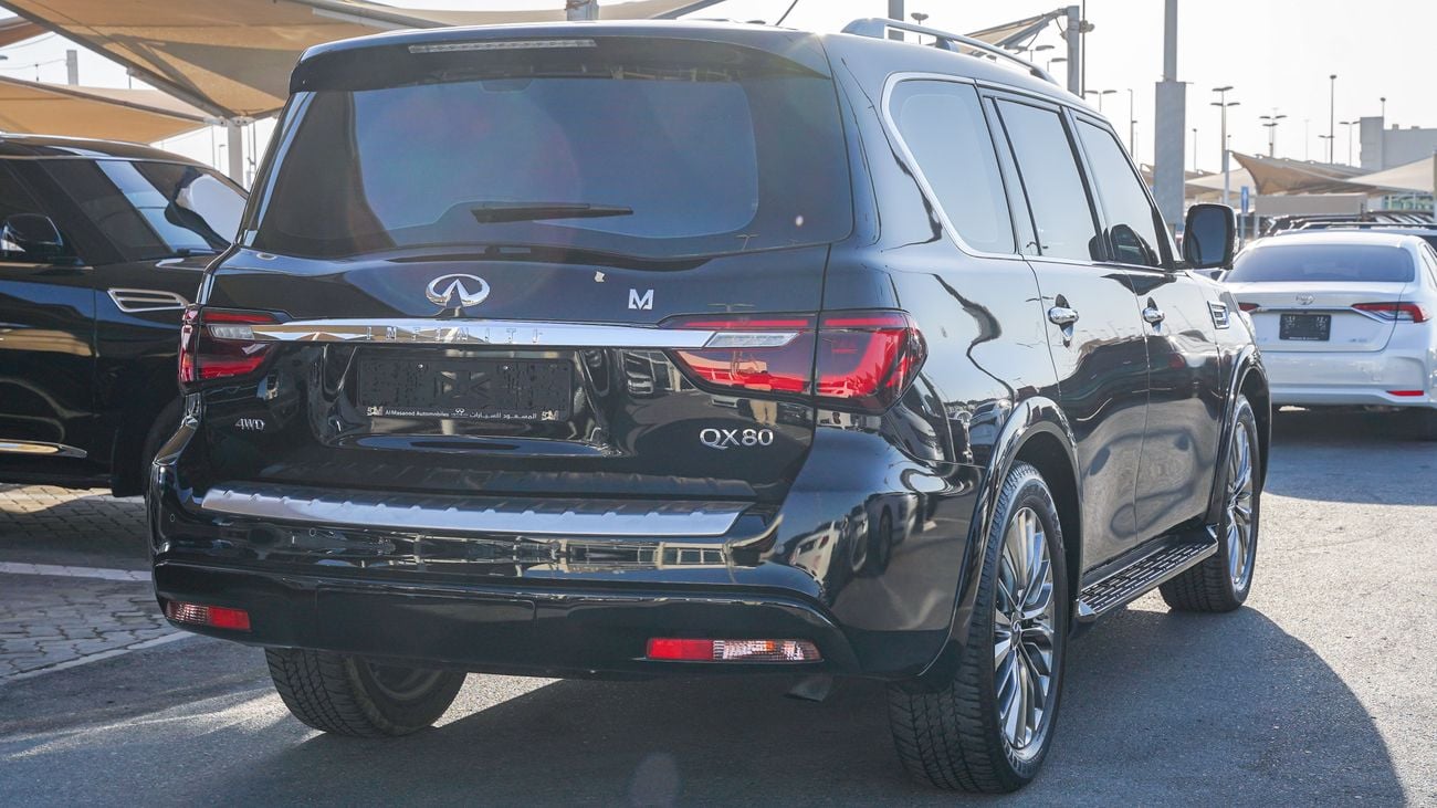 Infiniti QX80