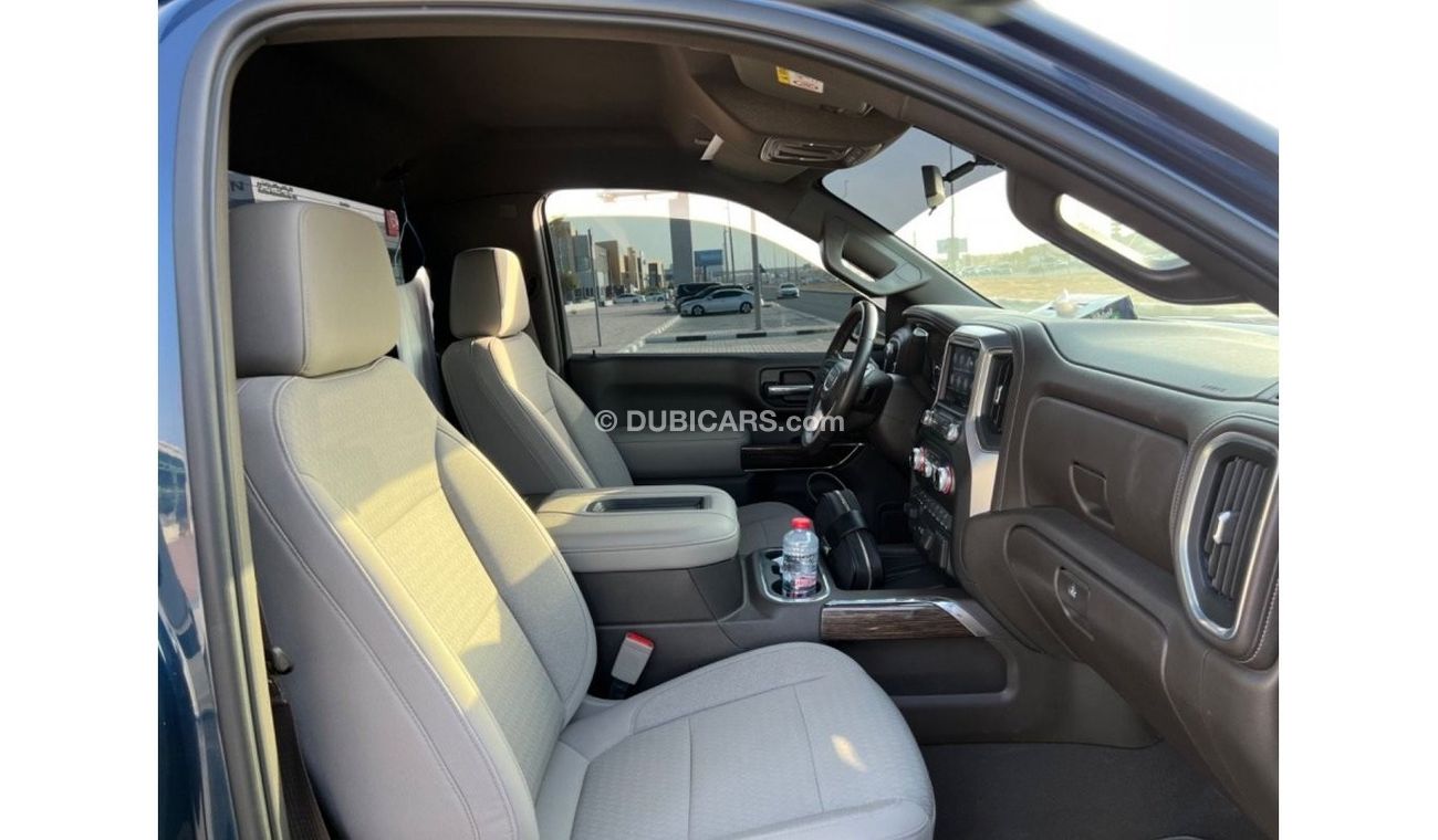 GMC Sierra Elevation GMC Sierra RlevAtion 2021 GCC Under Warranty