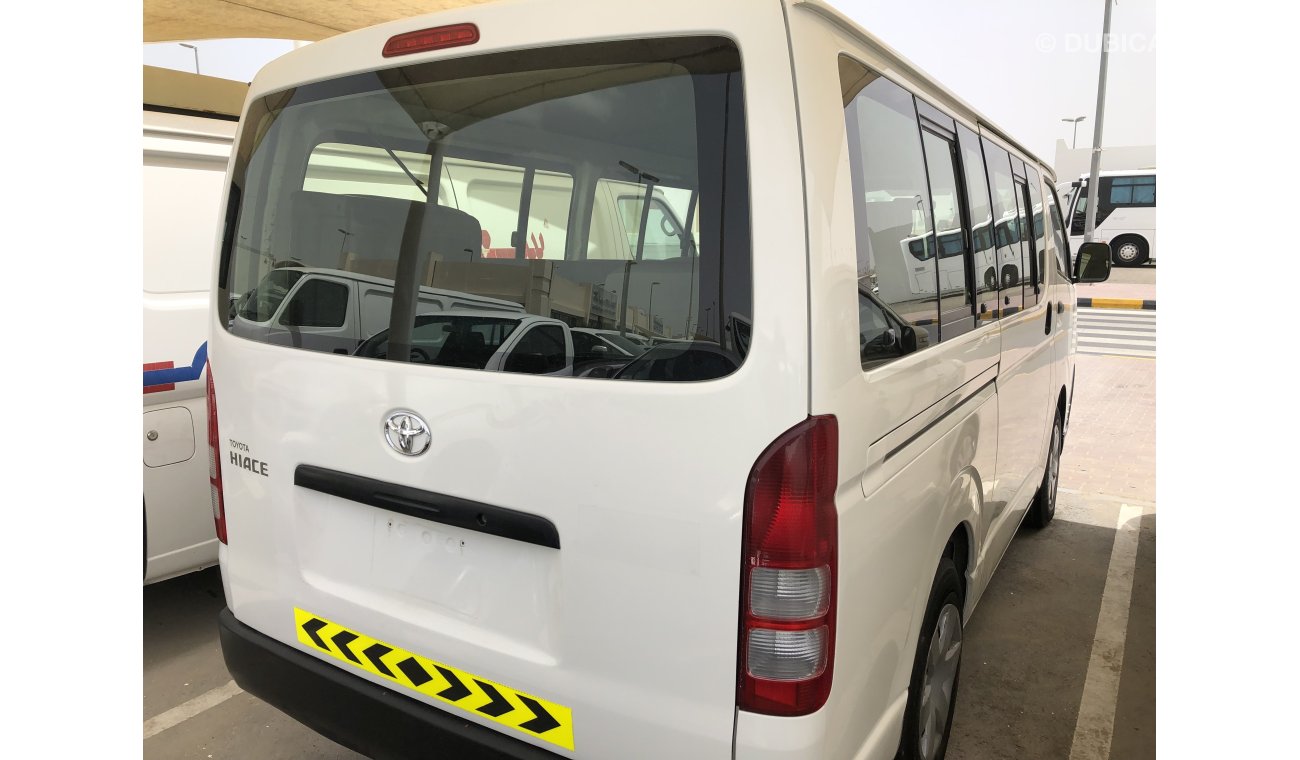 تويوتا هاياس Toyota Hiace bus 15 str,model:2013. Excellent Condition