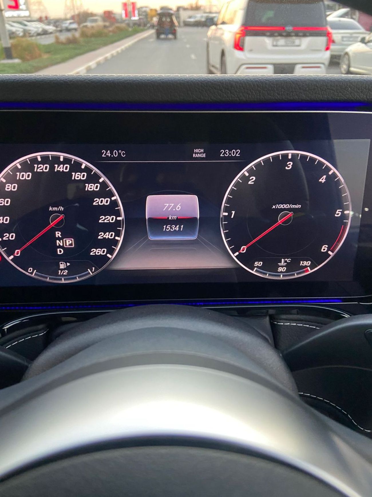 Mercedes-Benz G 400 d Japanese Specs RHD 2.9L Diesel Turbo Engine 4WD Automatic Gear 5 Seats 5 Doors