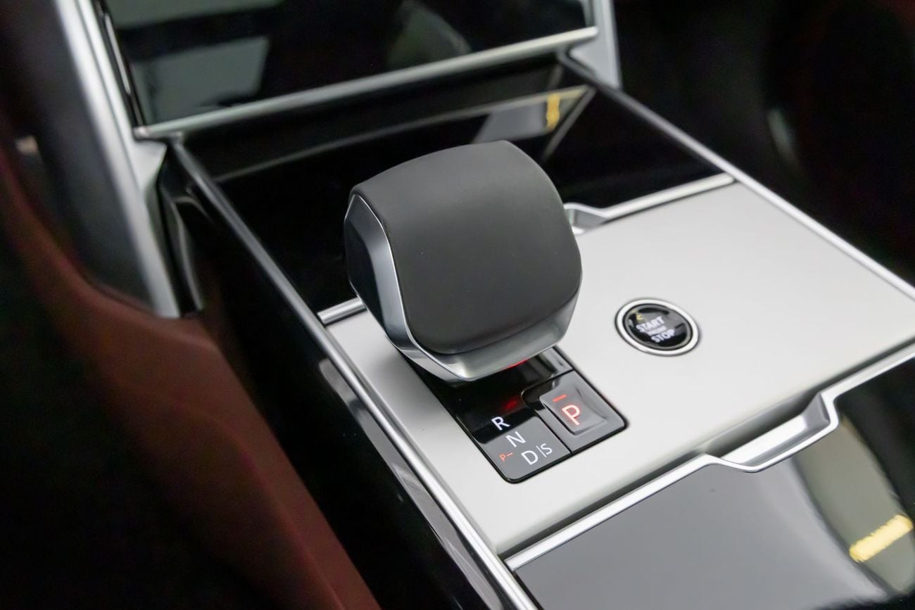 Land Rover Range Rover HSE P400