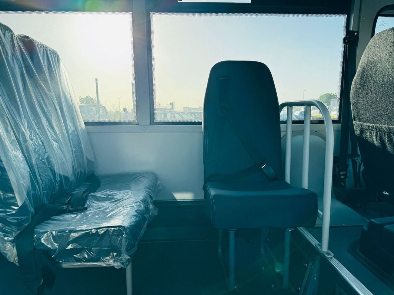 اشوك ليلاند Gazl أشوك ليلاند  باص صغير