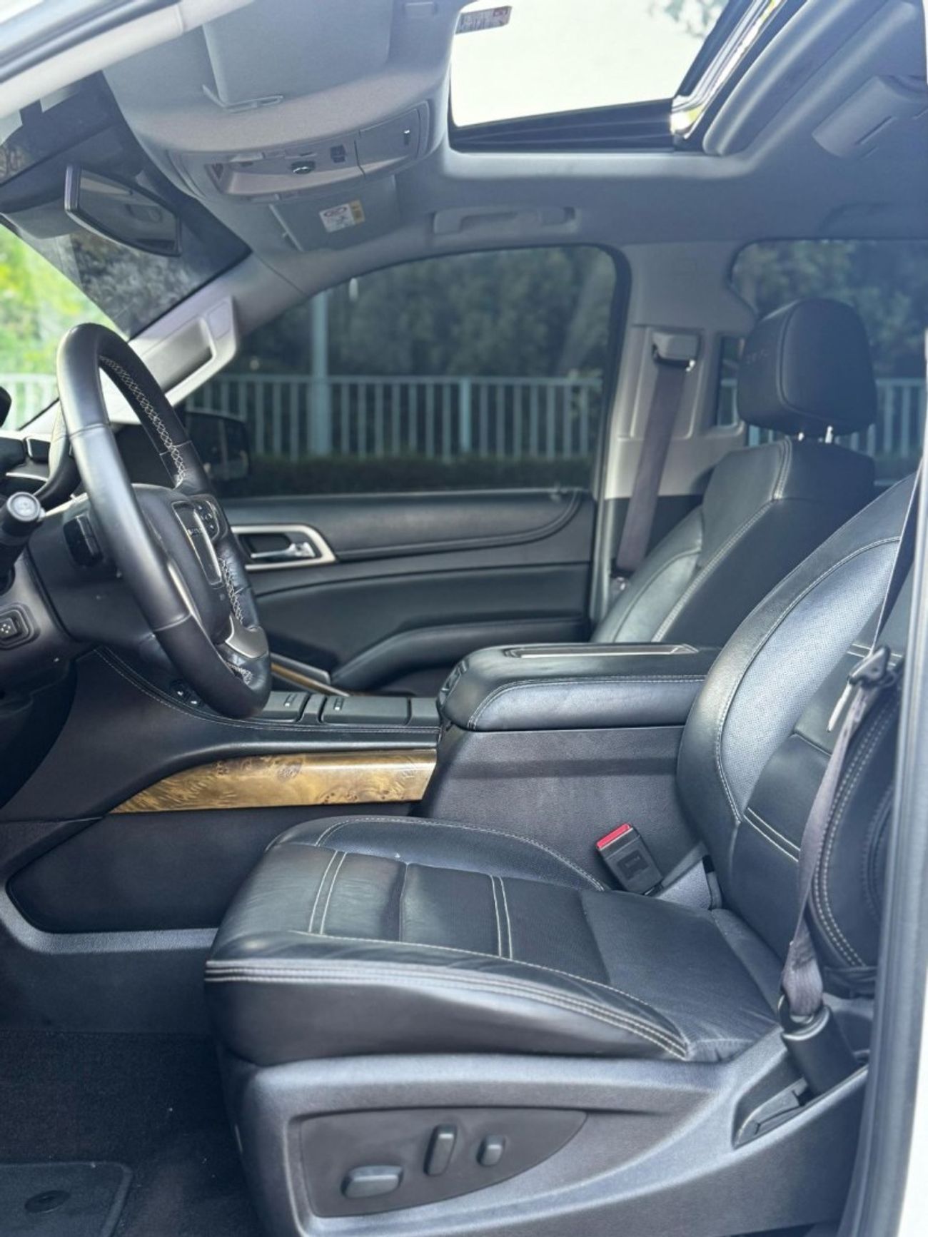 جي أم سي يوكون Denali 6.2L (8 Seater)