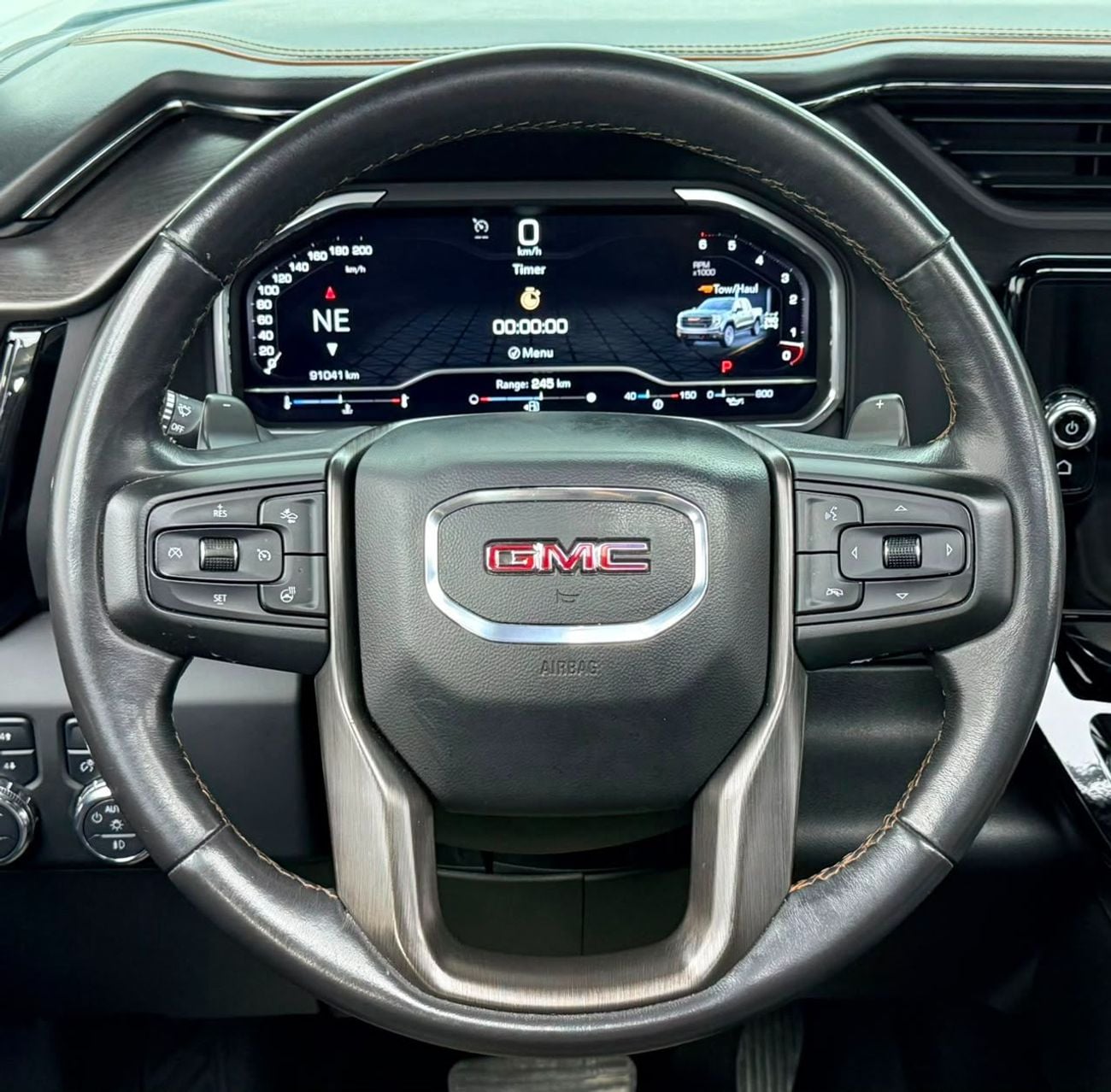 GMC Sierra 1500 CREWCAB AT4 2023 GMC Sierra AT4, 1 Year Unlimited Km Warranty, Full GMC Service History, Excell