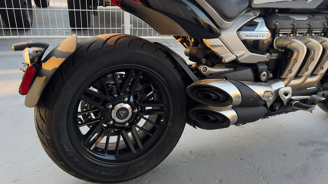 ترايمف روكيت 3 جي تي 2021 Triumph Rocket 3 GT 2500CC