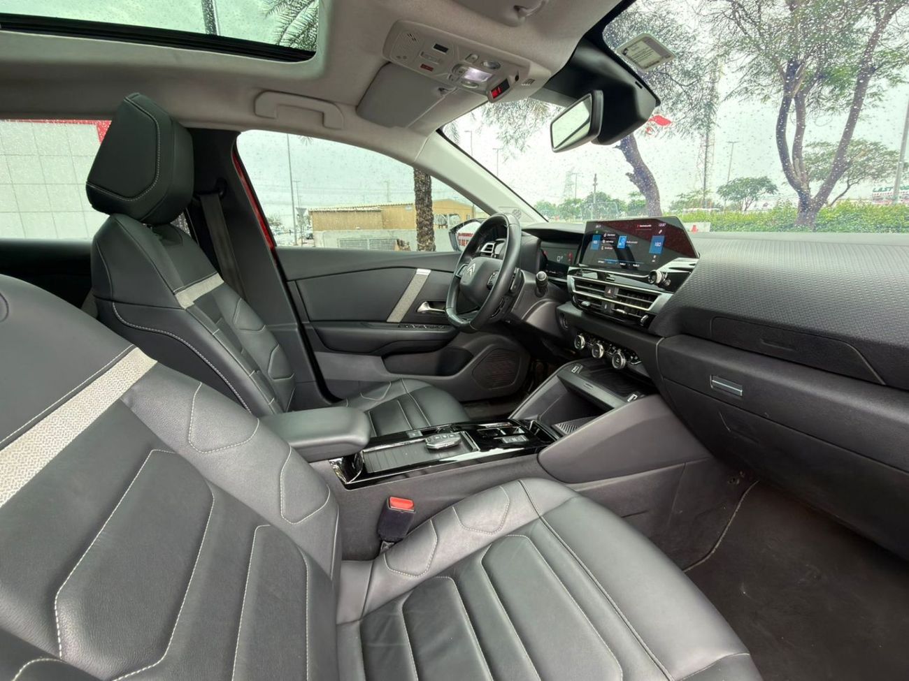 سيتروين C4 2023 Citroen C4 TOP - GCC Specs - Like New