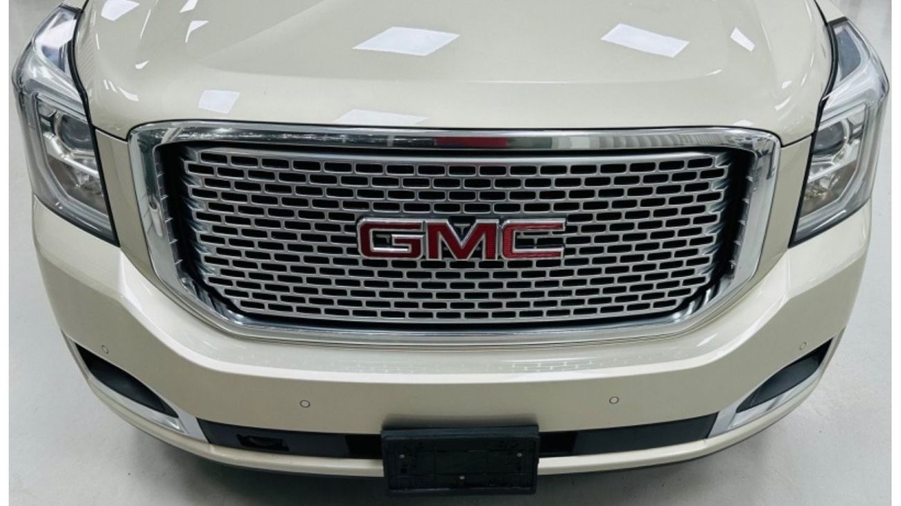 GMC Yukon Denali GCC .. Original Paint .. 6,2L .. Perfect Condition .. Full Options .