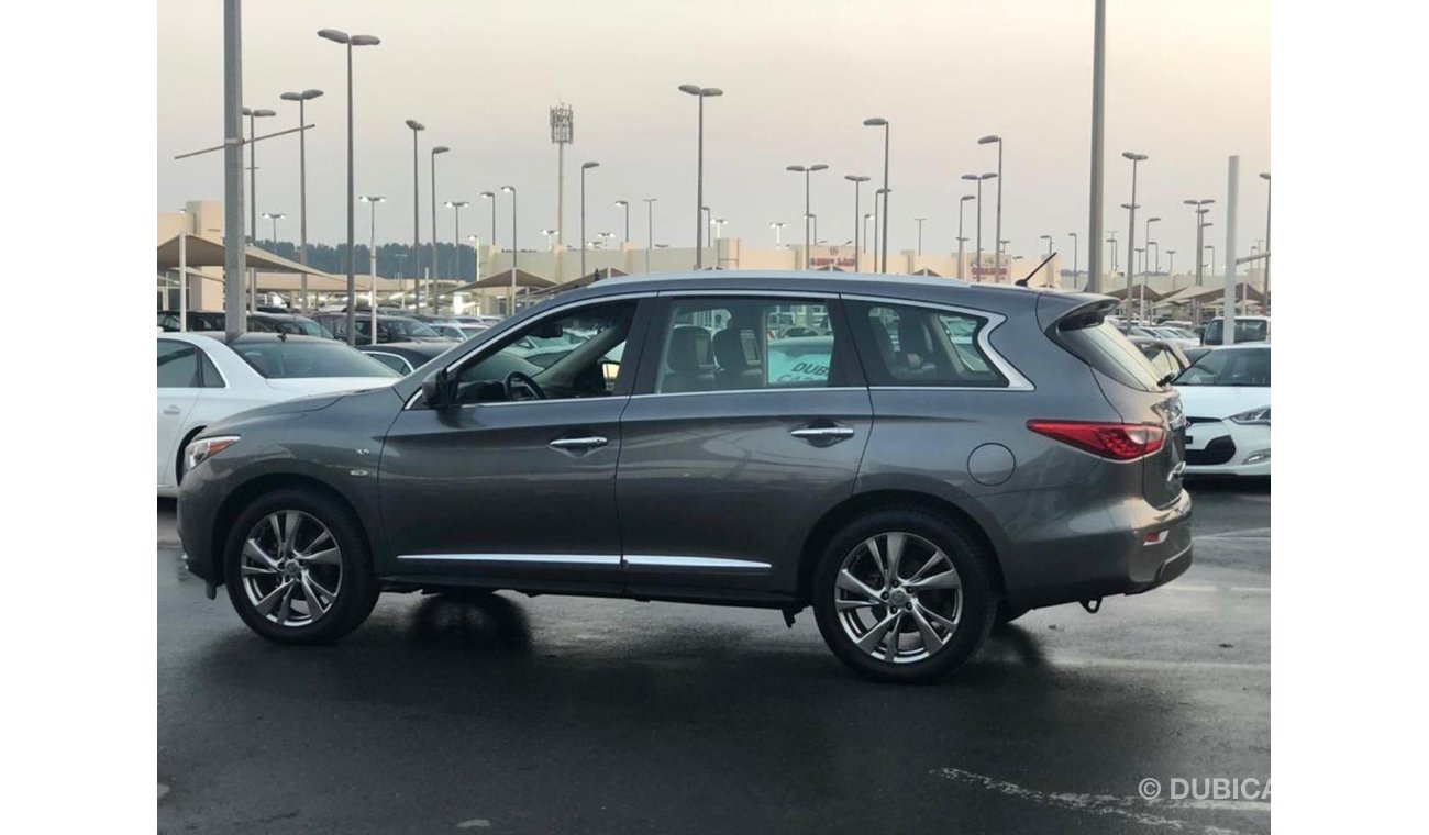 Infiniti QX60 Infinity Q60 model 2015 GCC car prefect condition full option panoramic roof leather seats 5 camera 