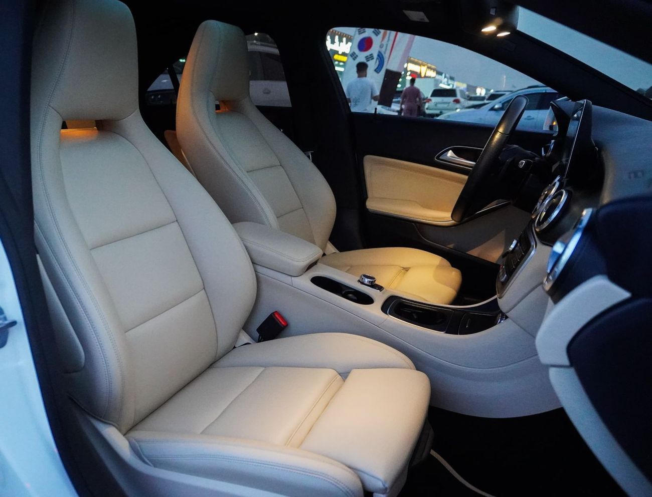 Mercedes-Benz CLA 250 4MATIC