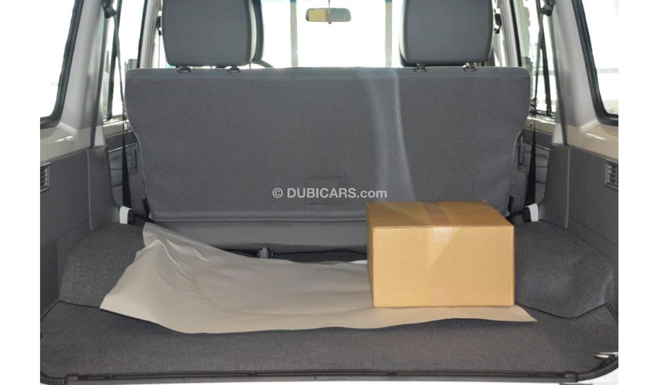 Toyota Land Cruiser hardtop 2016 V6 4.0