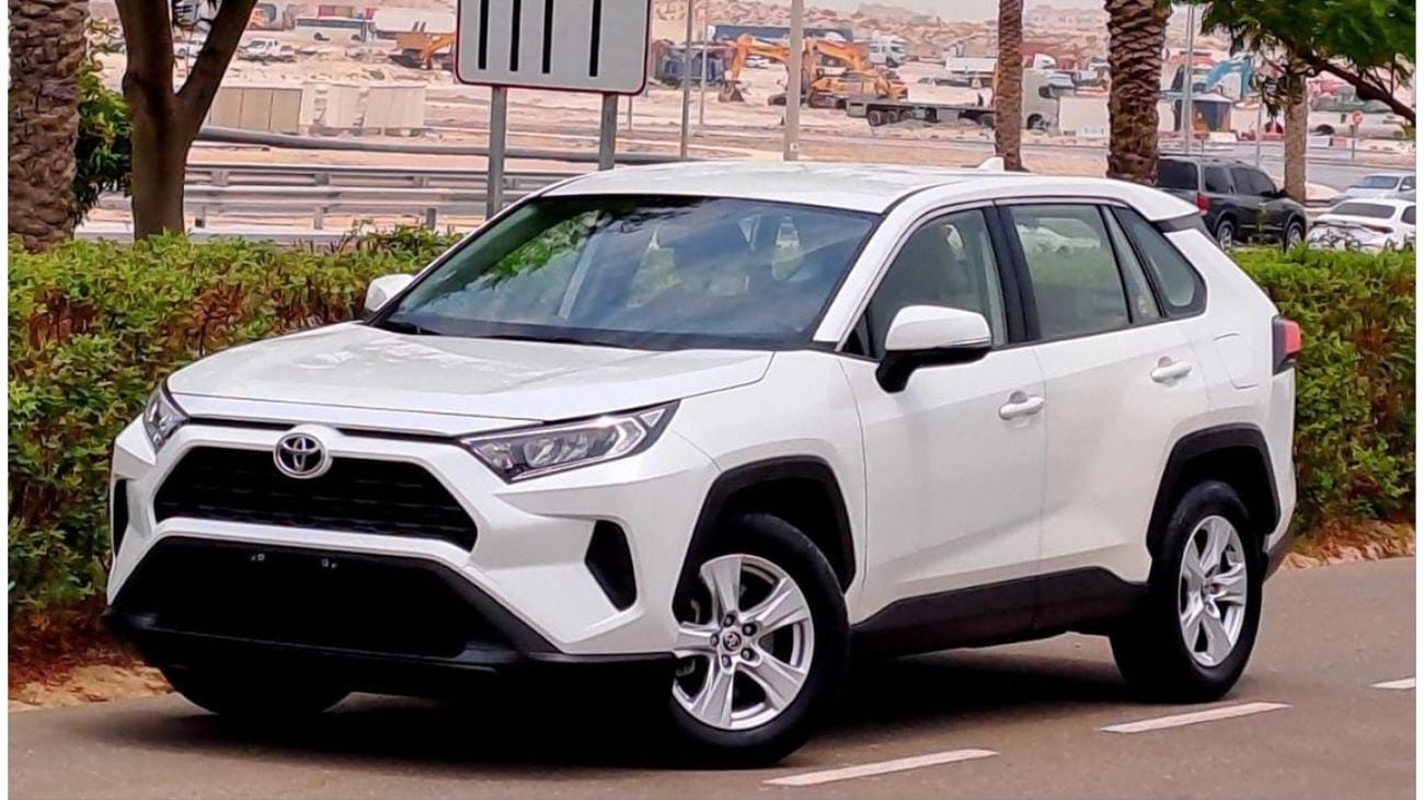 Toyota RAV4 EX 2021 2.5L GCC (1370/-Monthly)