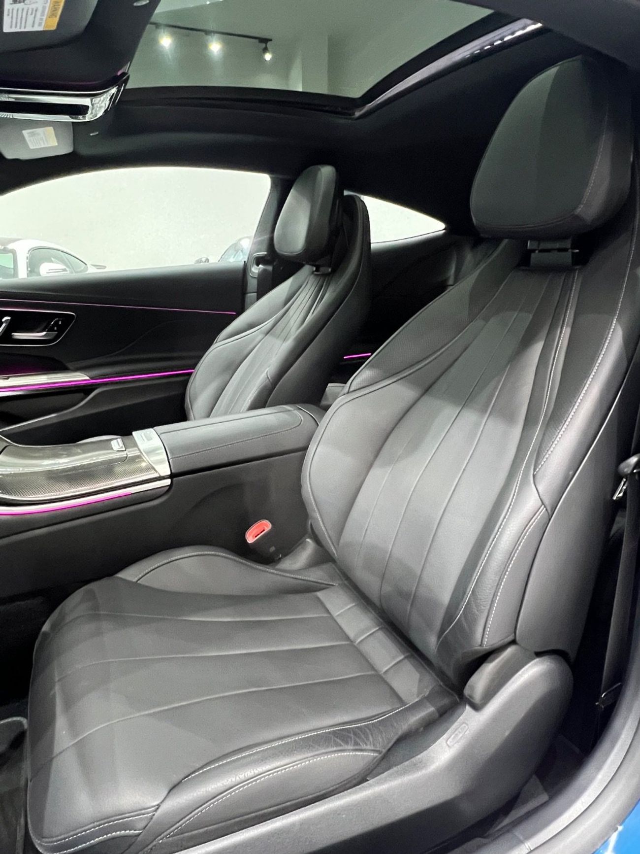 مرسيدس بنز CLE300 4MATIC