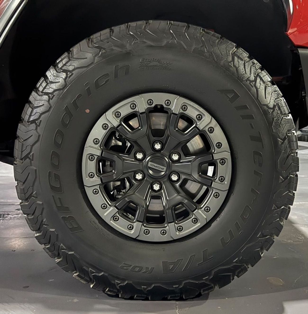 Ford Bronco RAPTOR Twin Turbo V6 | Low Mileage | GCC Original Paint | Advanced 4x4 | Excellent Condition