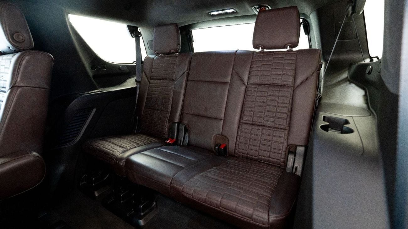 كاديلاك إسكالاد 2021 | VIP SEAT | FULL OPTION | GCC SPECS | PERFECT CONDITION