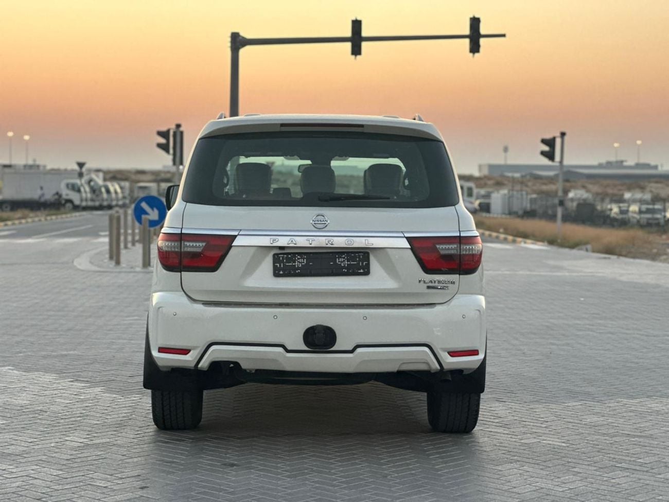 نيسان باترول LE PLATINUM