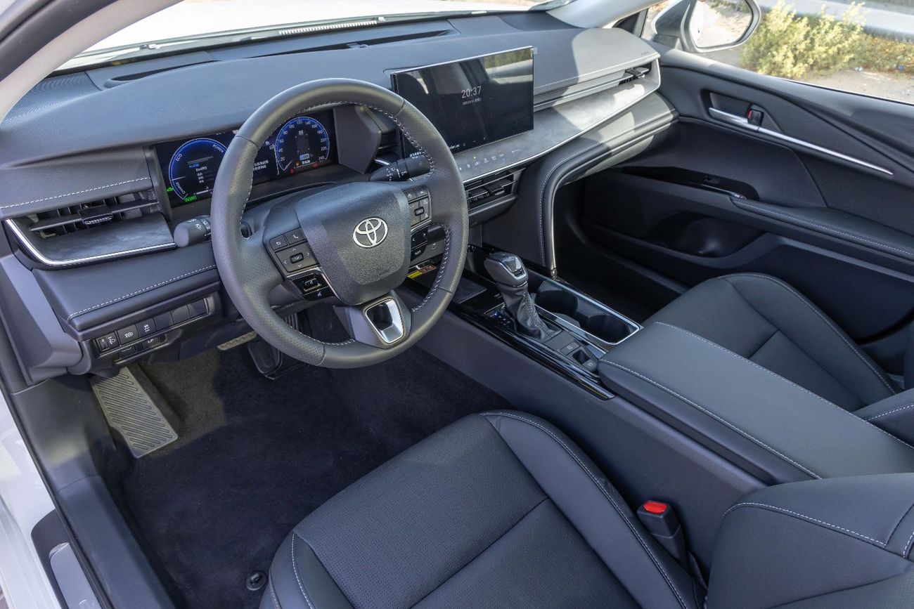 Toyota Camry Toyota Camry 2.5 Hybrid Intelligent Dual-Engine - 2024  (Export)