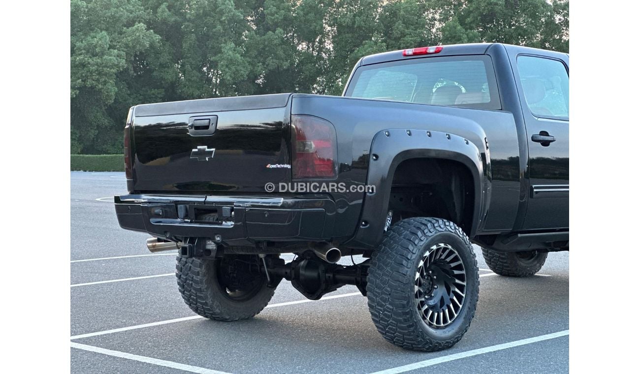 03 Silverado 53 Specs