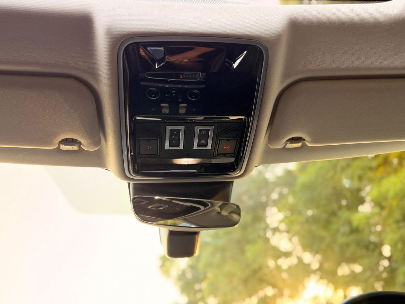 لاند روفر رينج روفر فيلار P250 SE 2.0L