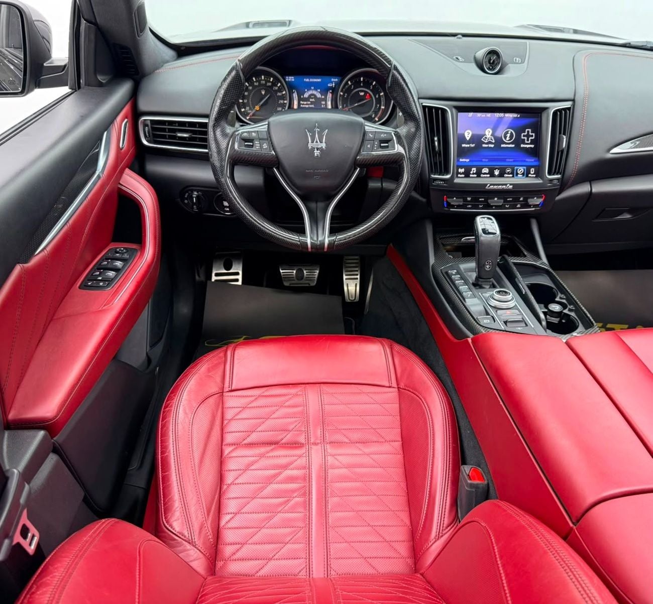 مازيراتي ليفونت TROFEO 2019 Maserati Levante Trofeo, Warranty, Carbon Fiber Interior, Excellent Condition, GCC