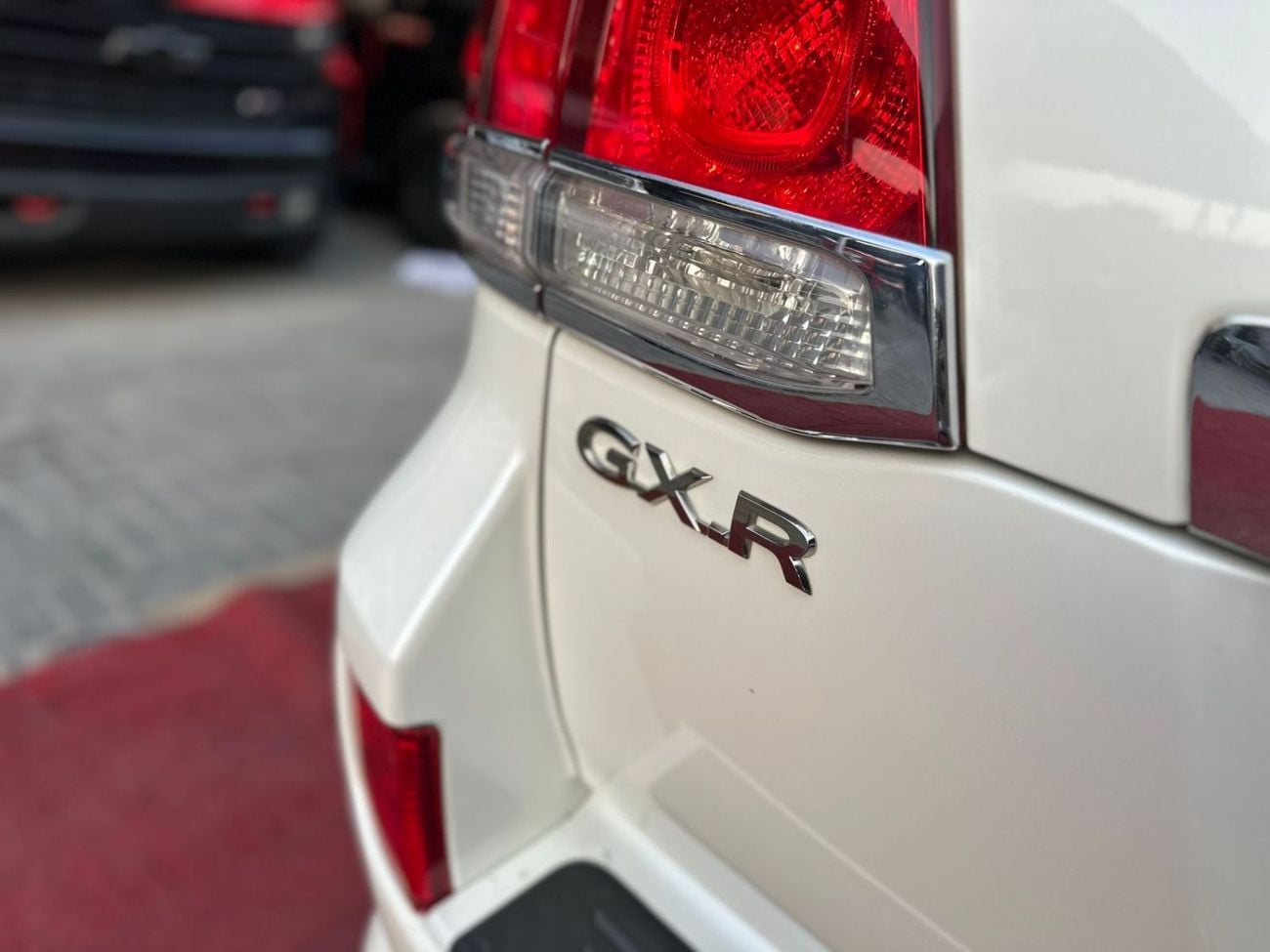 Toyota Land Cruiser GXR