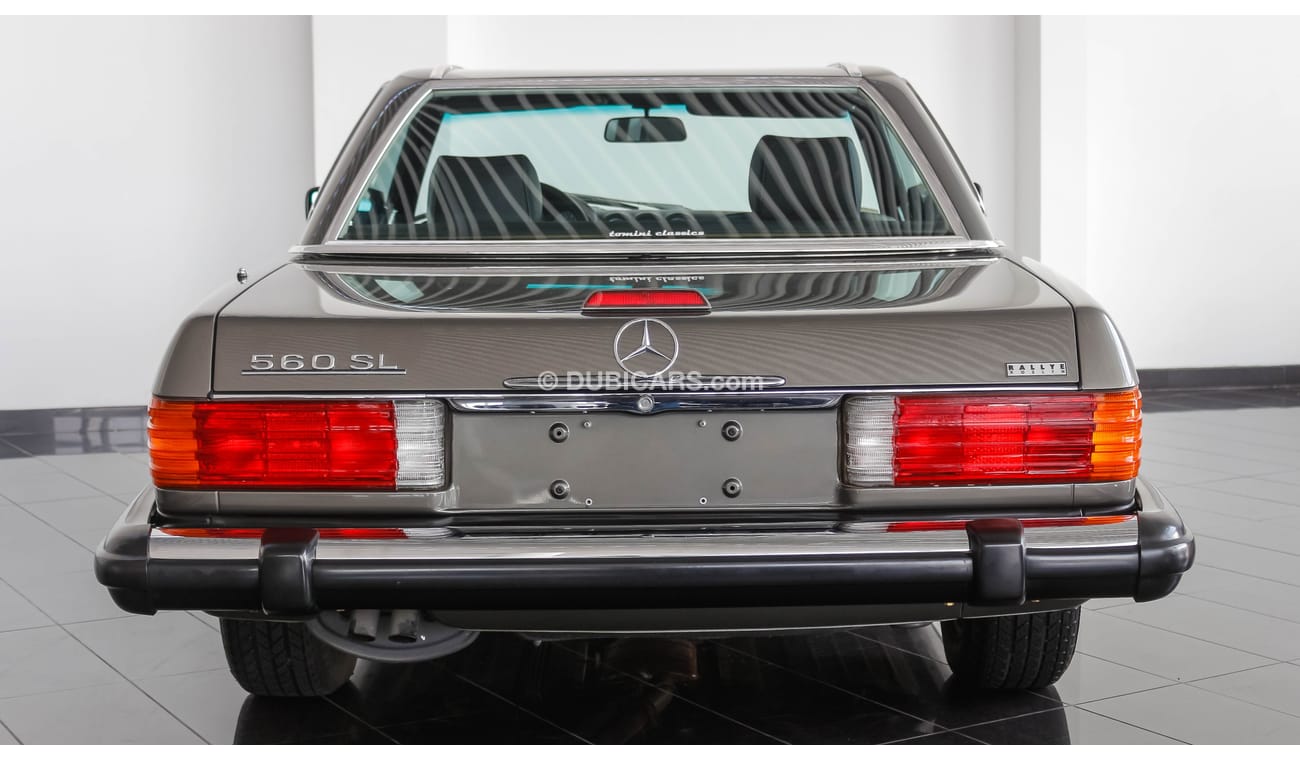 Mercedes-Benz 560 SL