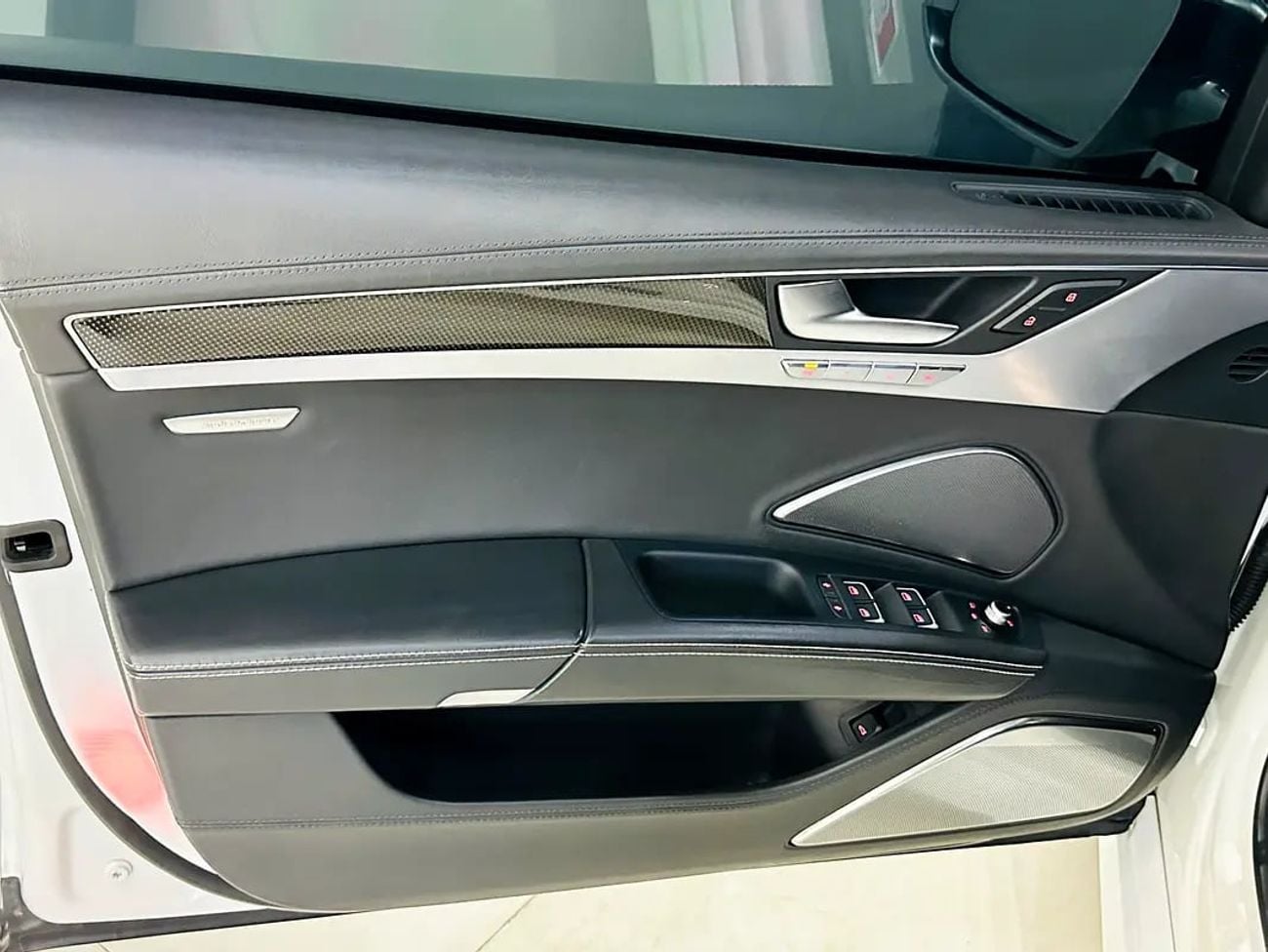 Audi S8 TOP
