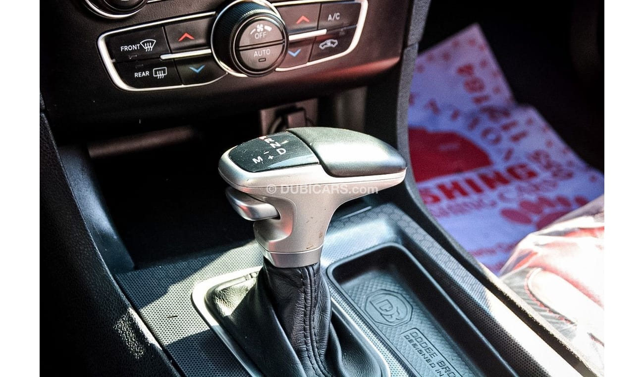 دودج تشارجر R/T رود تراك الدفع: نقدًا أو تمويل بنكي بنسبة 20٪ وبدون دفعة اولى 0%للتكلم باللغة الإنجليزية والهندي