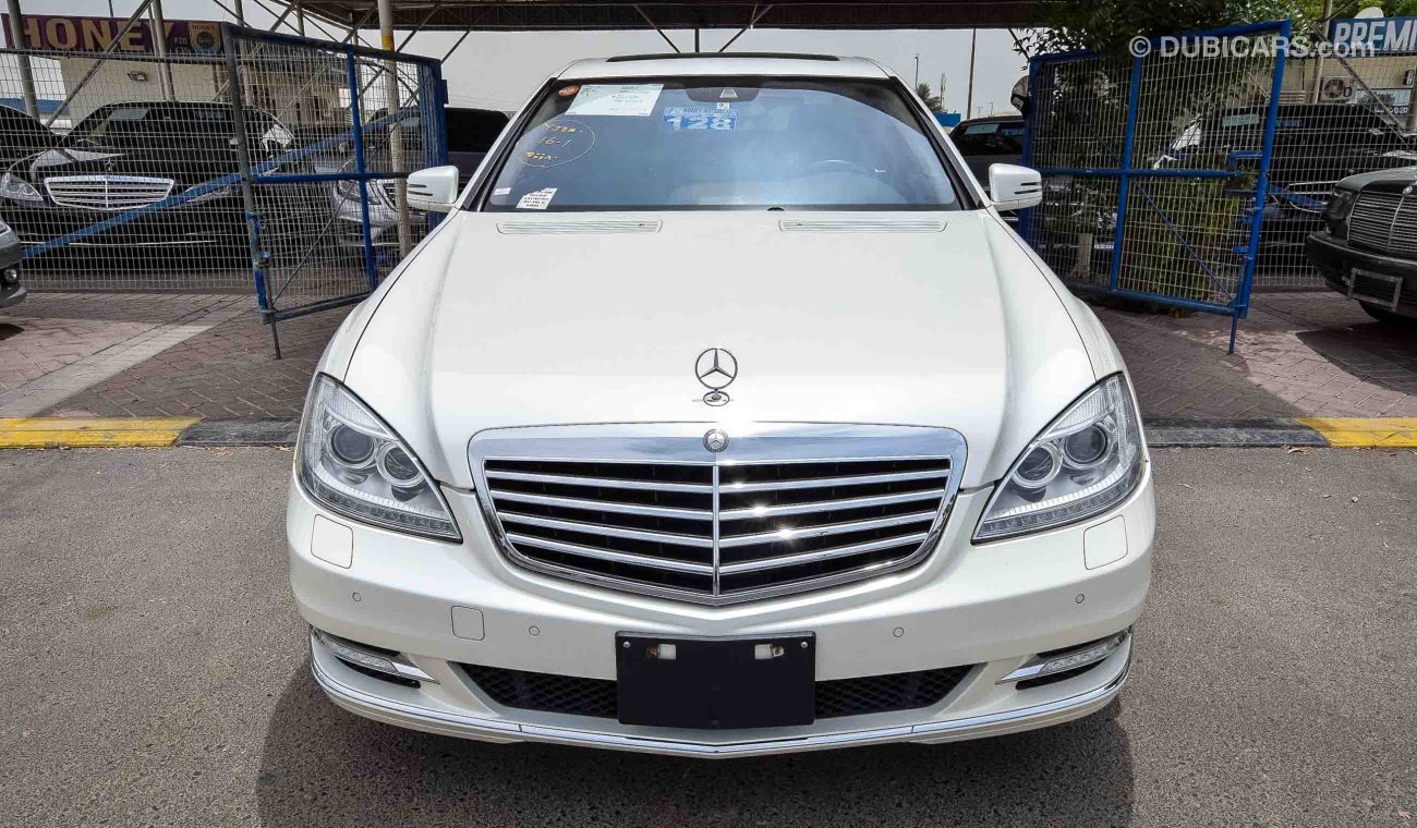 مرسيدس بنز S 550