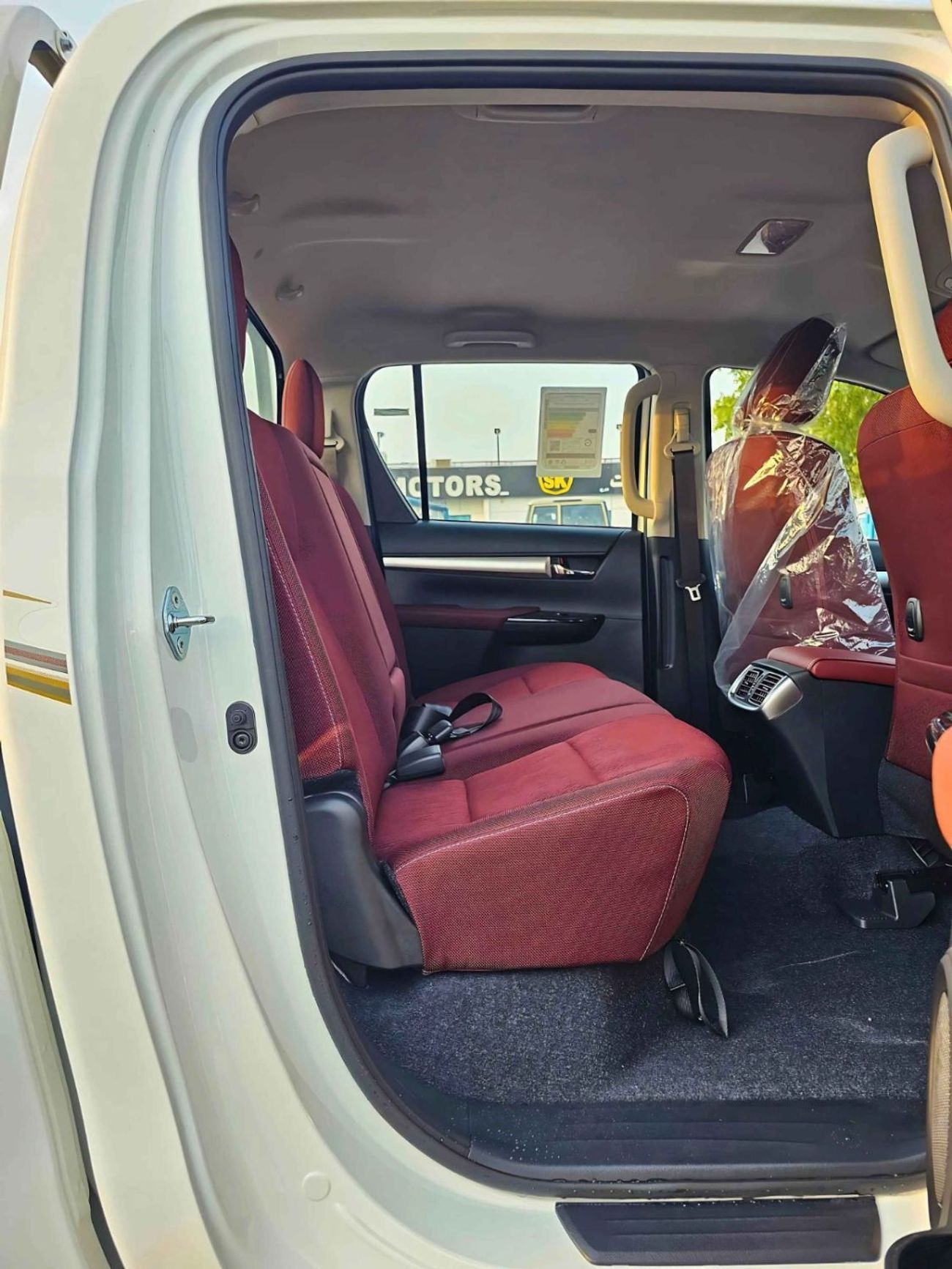 Toyota Hilux SR5 WIDE BODY DOUBLE CABIN/2.7L PETROL A/T/PUSH START/ AUTO & DUAL AC/ ALLOY WHEEL/CODE#HP27SR5AK