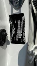 تويوتا هيلوكس SR5