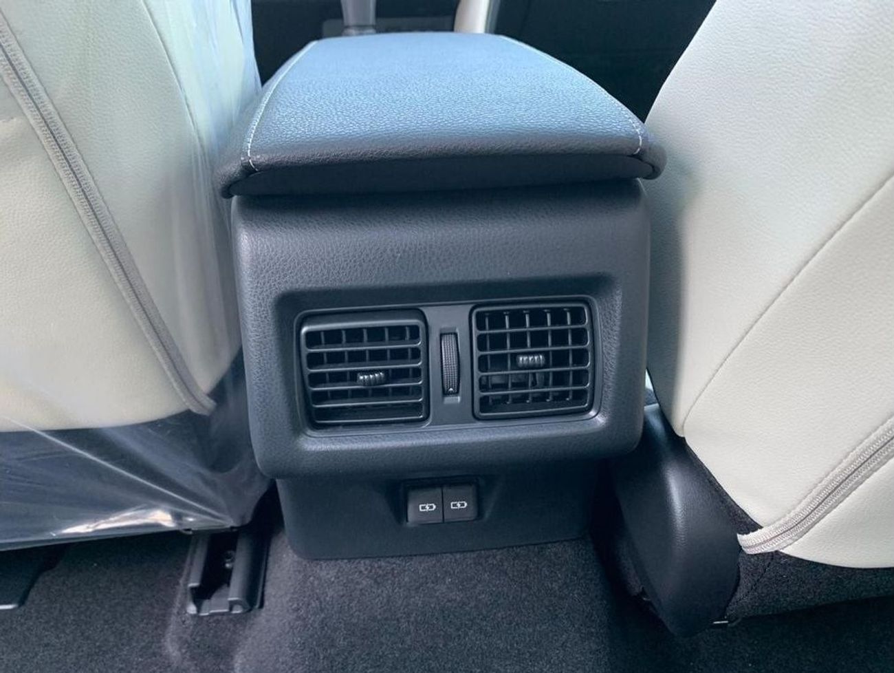 Toyota Camry 2025 TOYOTA CAMRY LIMITED 2.5L V4 HYBRID FULL OPTION