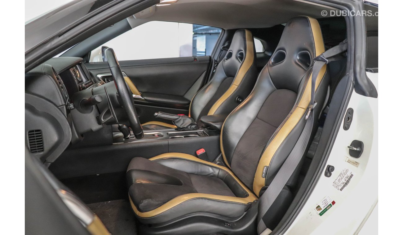 نيسان جي تي ار R35 2009 (American Specifications).