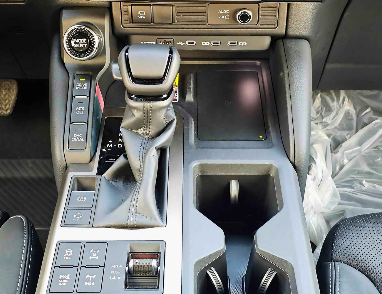 Toyota Prado ADVENTURE TURBO, 2.4L V4 PETROL, HEADUP DISPLAY WITH 360* / POWER SEATS, SUNROOF (CODE# 68087)