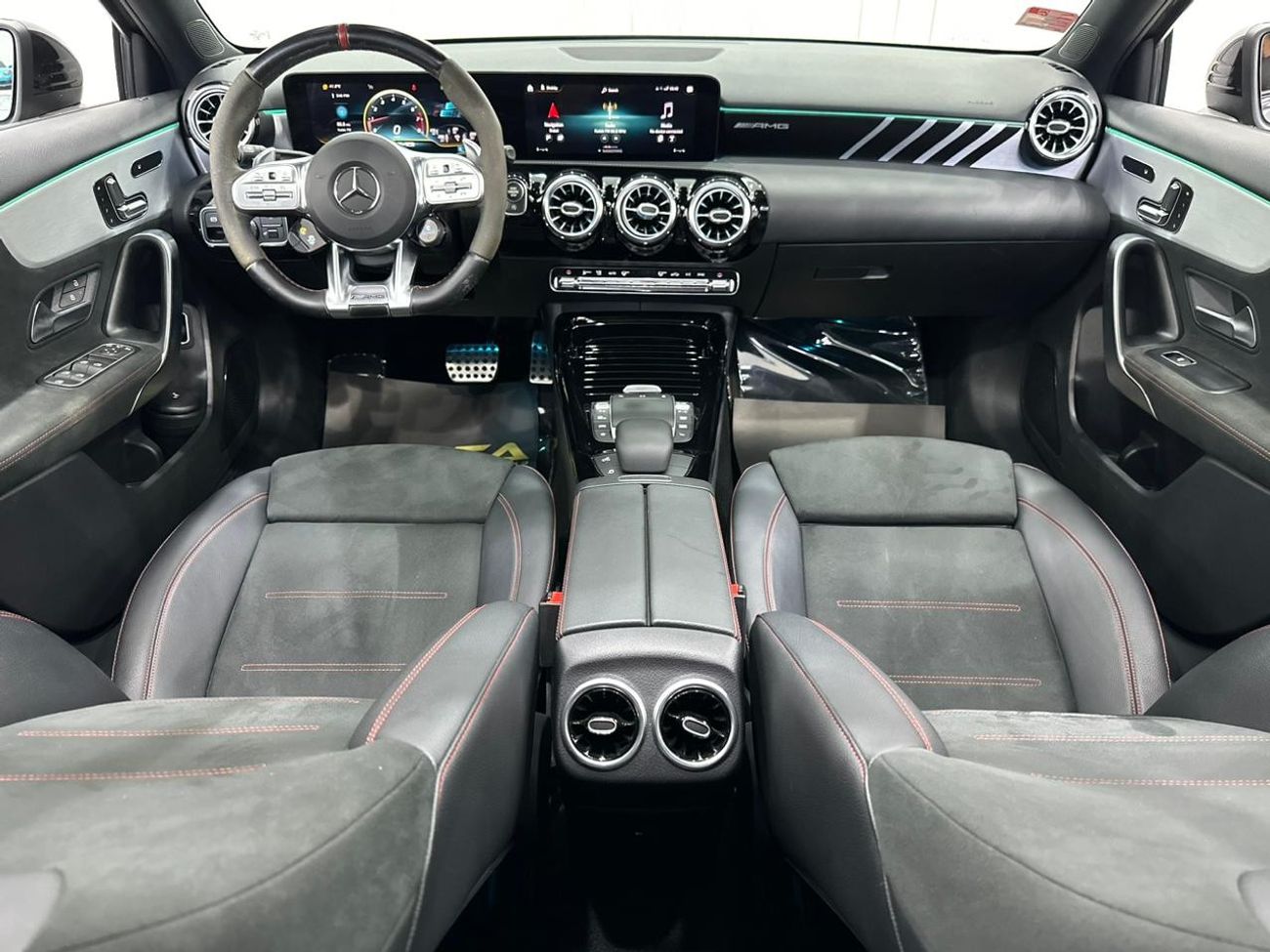 Mercedes-Benz A 35 AMG 2021 Mercedes Benz AMG A35, Dec 2025 Gargash Warranty, Fully Agency Service History, GCC